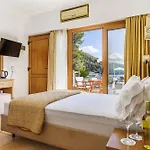 Blue Bay 3* Panormos (Skopelos)