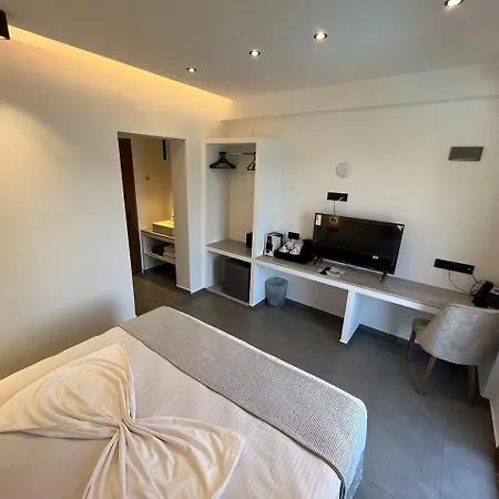 Blue Bay 3*