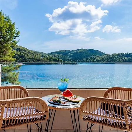 Blue Bay Panormos (Skopelos)