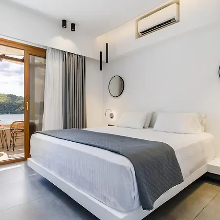 Blue Bay Panormos (Skopelos)