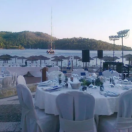 Blue Bay 3* Panormos (Skopelos)